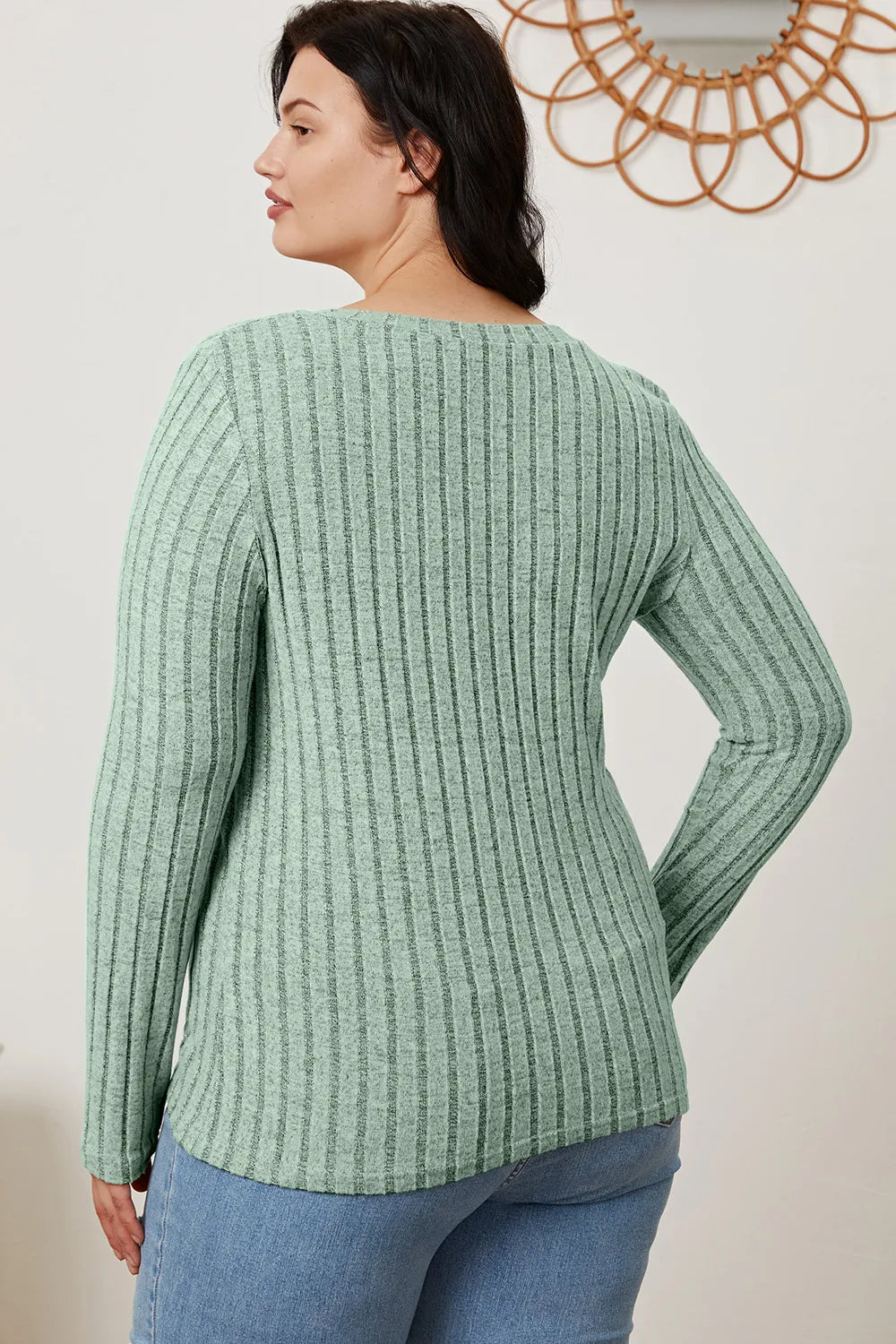 Ribbed v-neck long sleeve knit top