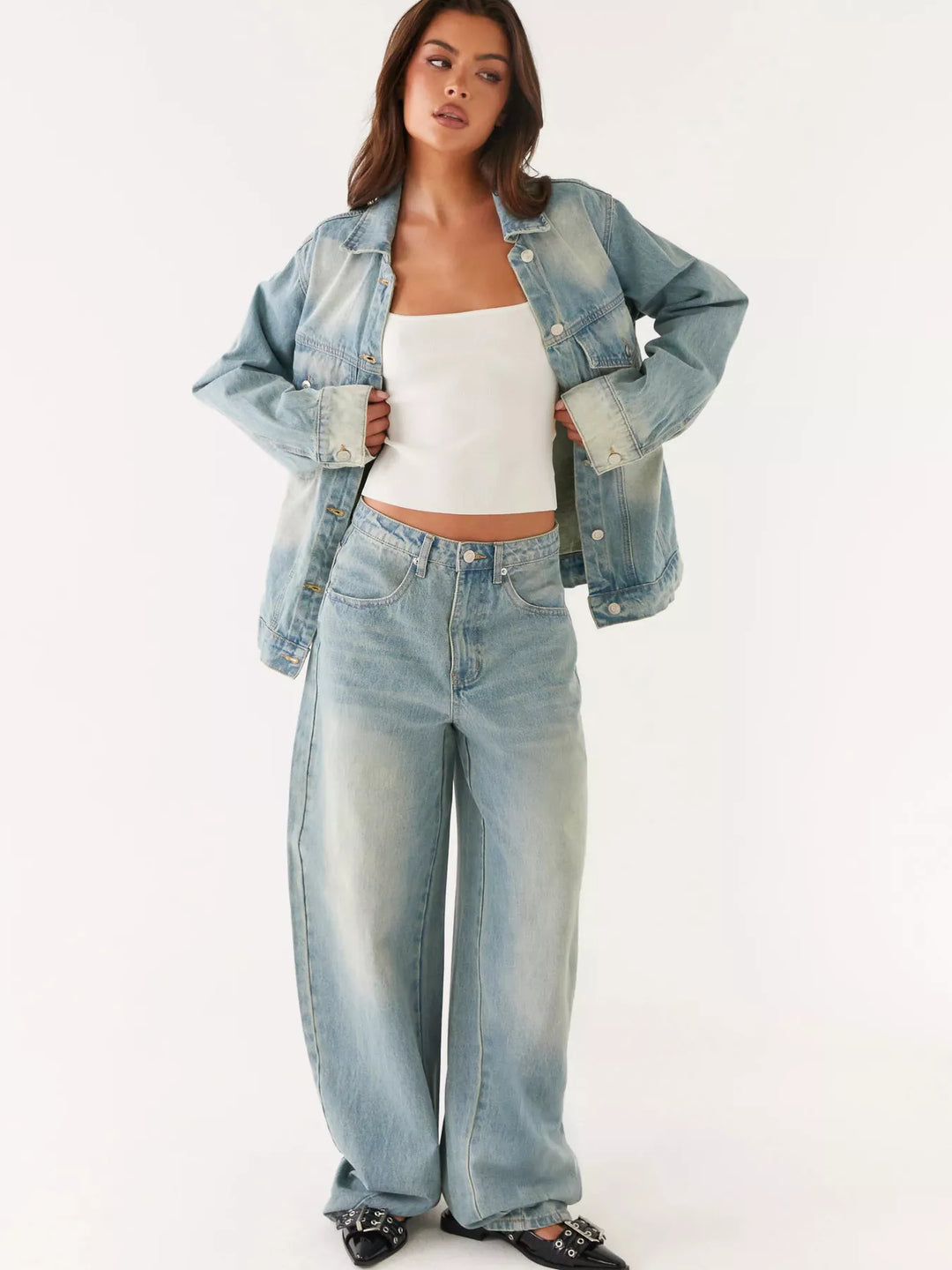 Oversized button-up denim jacket and jeans two-piece set
