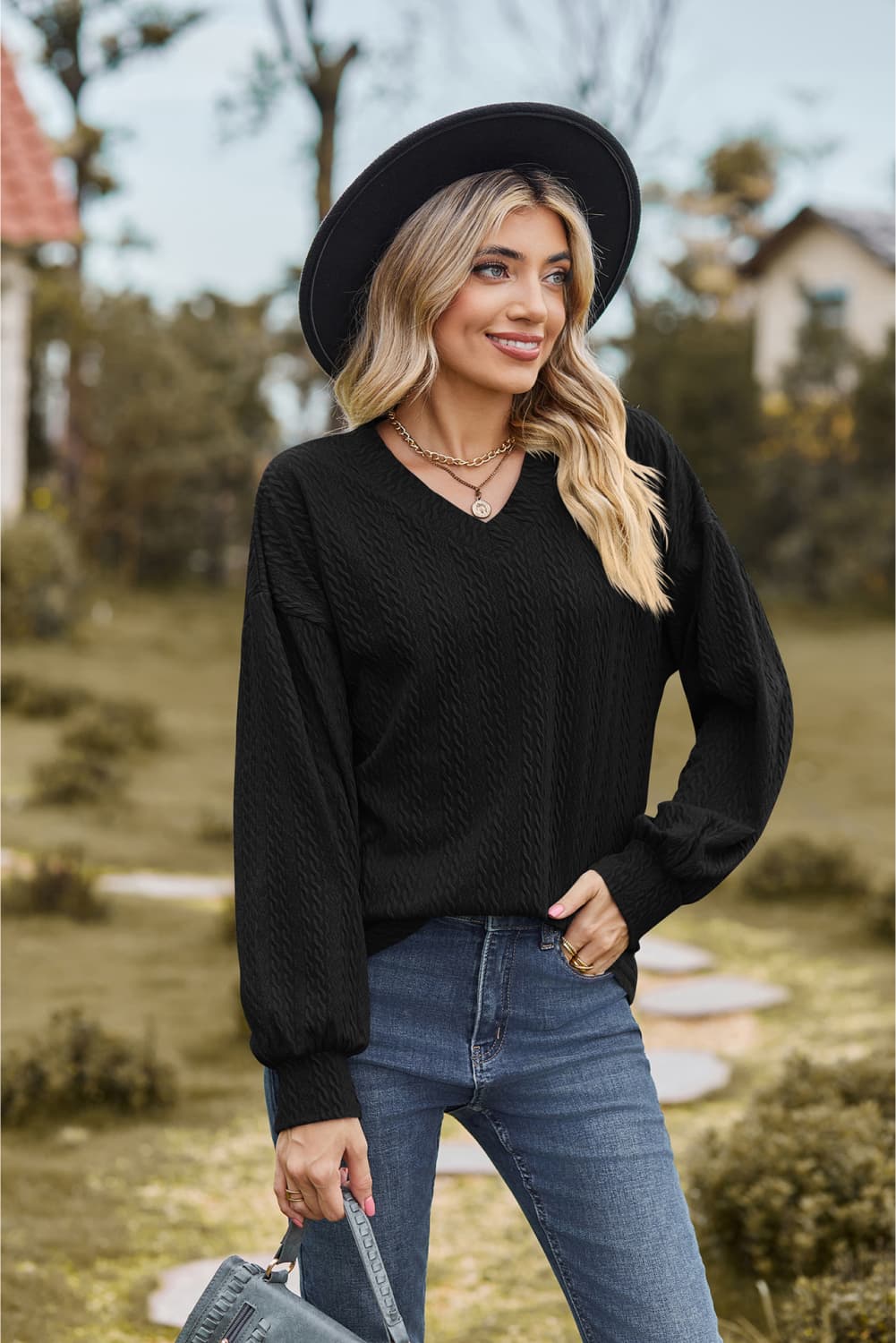 Textured knit V-neck top with dropped shoulders
