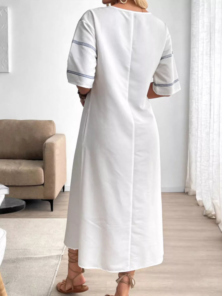 Striped V-neck maxi dress with patch pockets