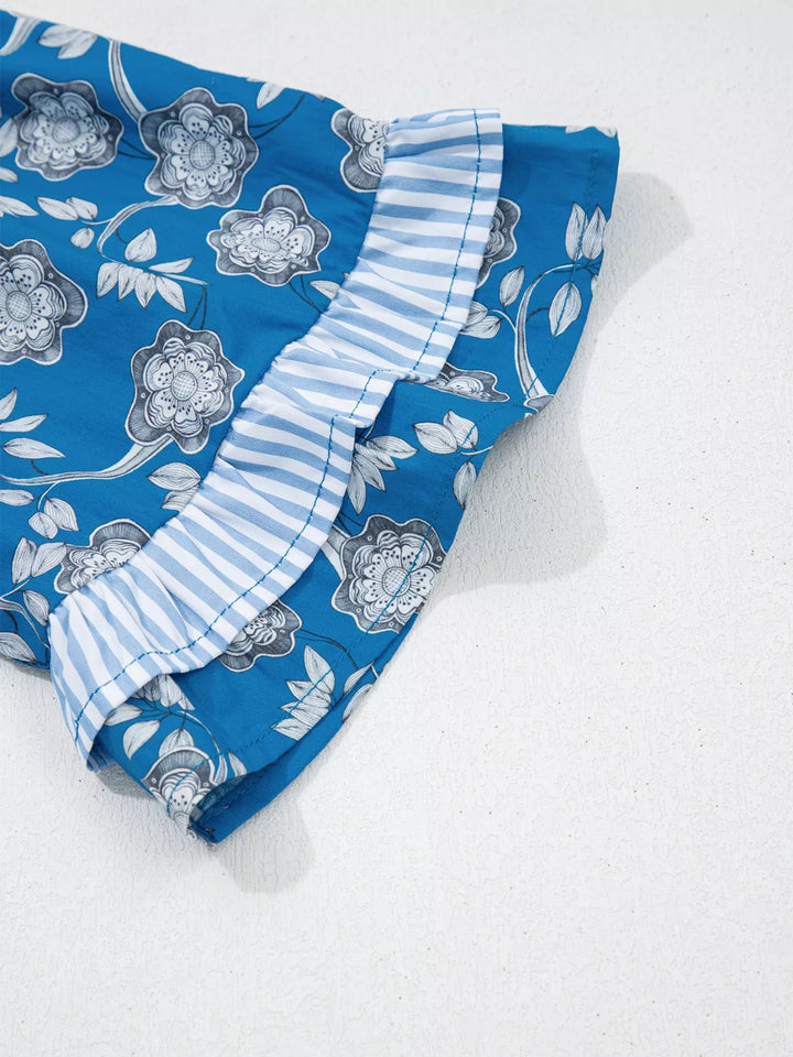 Floral print blouse with ruffle sleeves and split neck tie