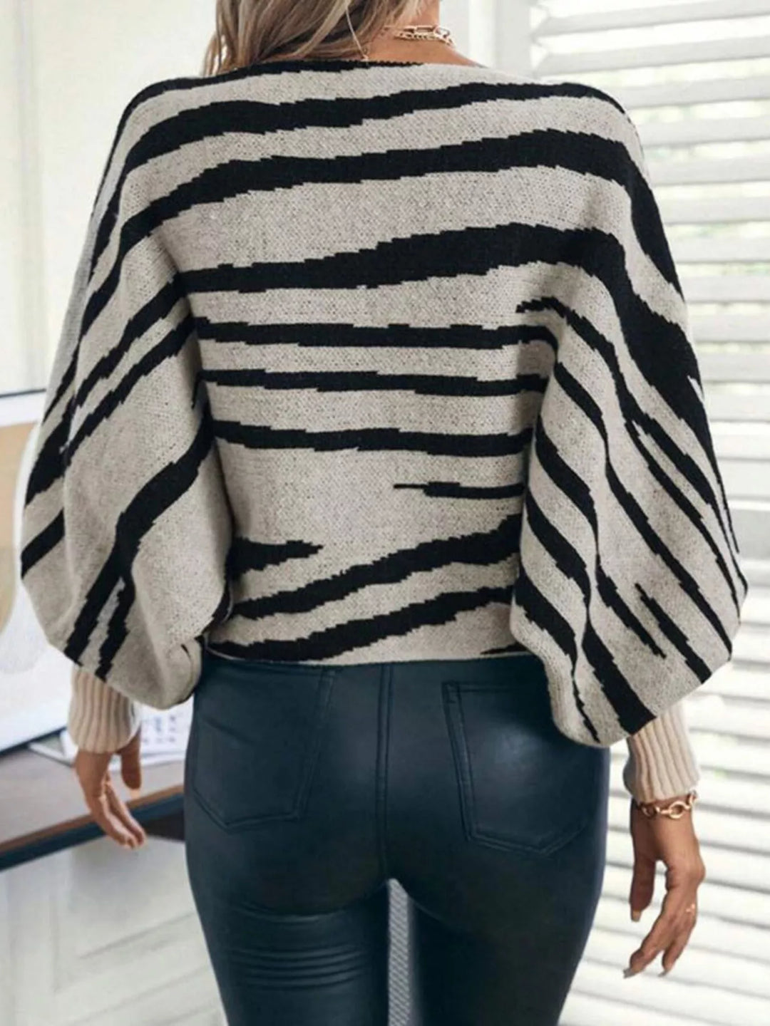 Striped lantern sleeve boat neck knit sweater