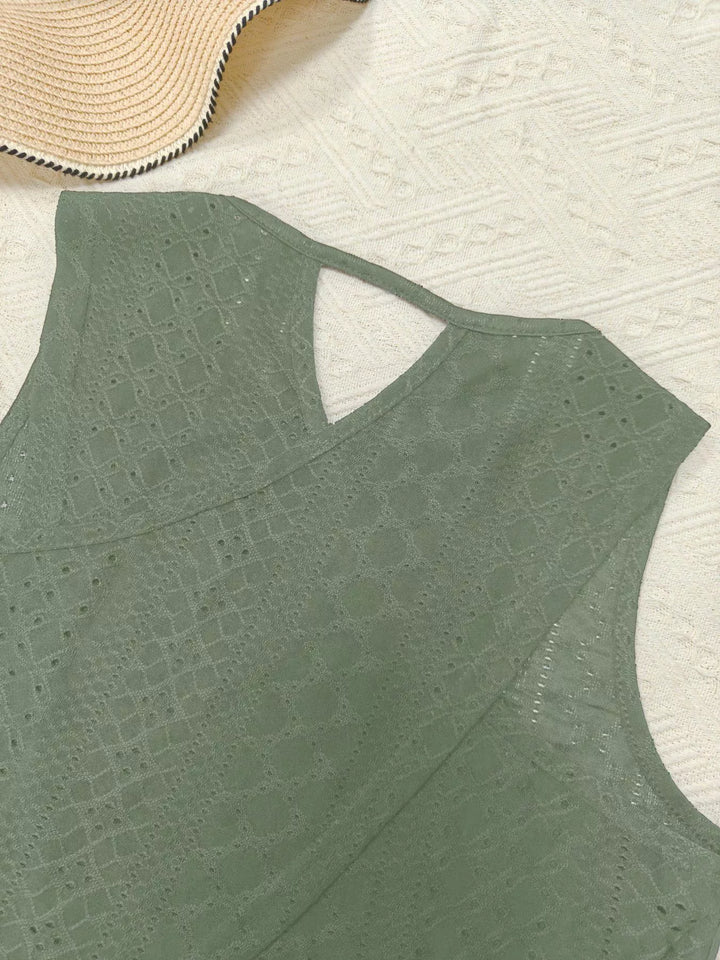 Eyelet openwork crew-neck tank with scalloped hem