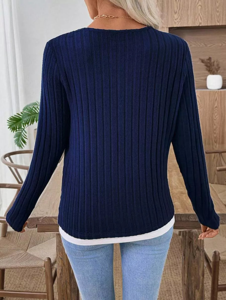 Ribbed knit long sleeve henley with contrast trim
