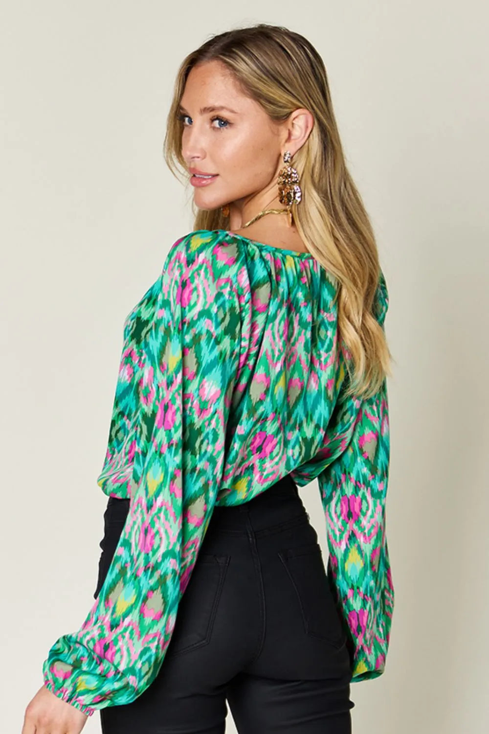 Abstract print balloon sleeve blouse with split neck