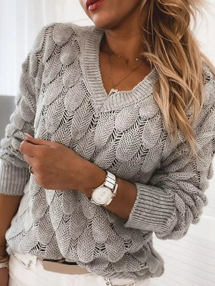 Grey Openwork V-neck knit sweater with scalloped hem