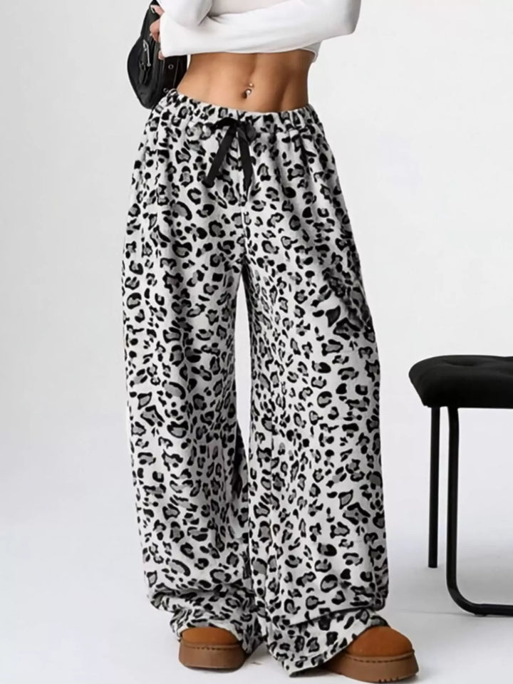 Drawstring wide-leg pull-on lounge pants