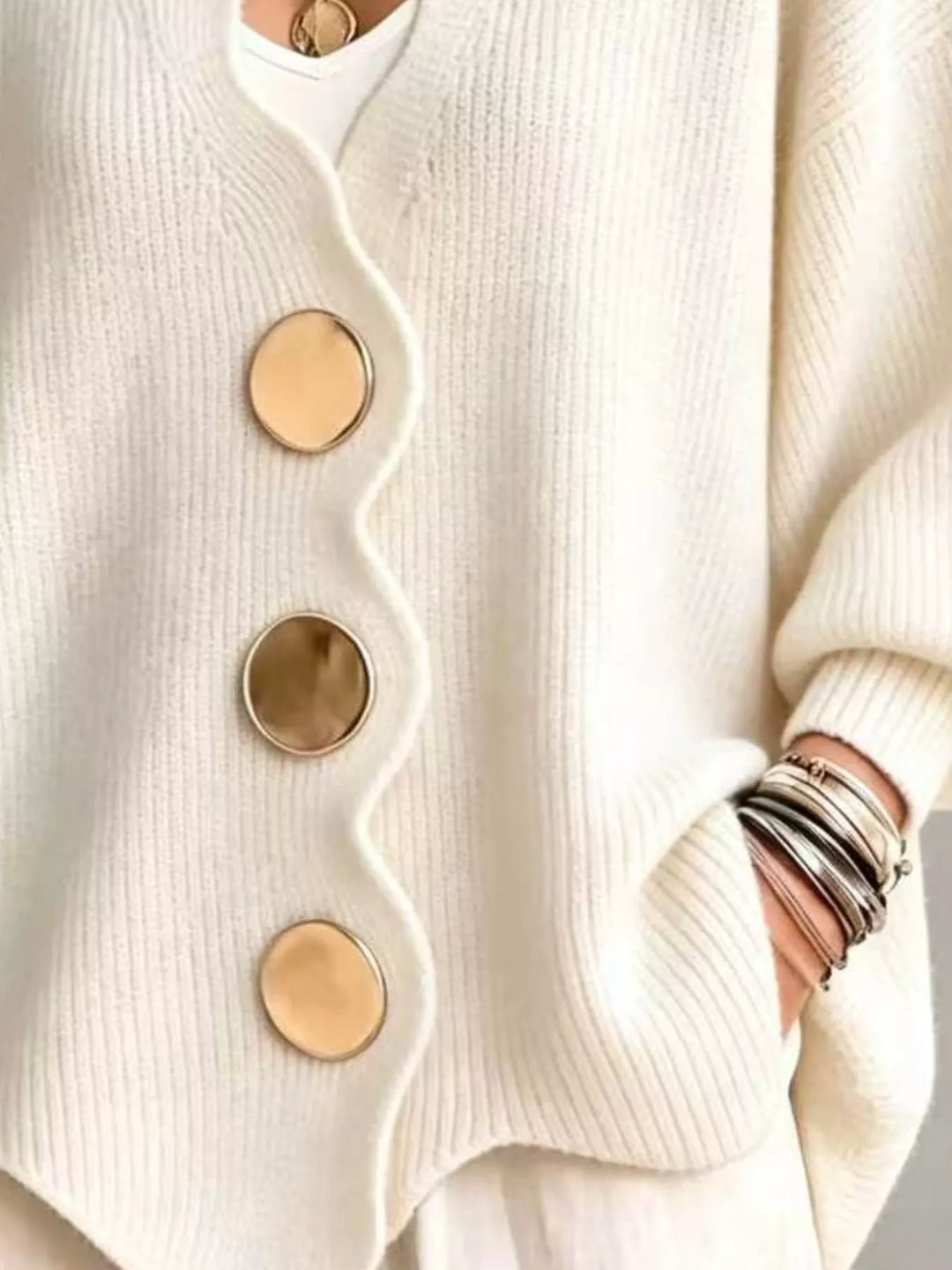 Scalloped-edge ribbed knit oversized button-down cardigan