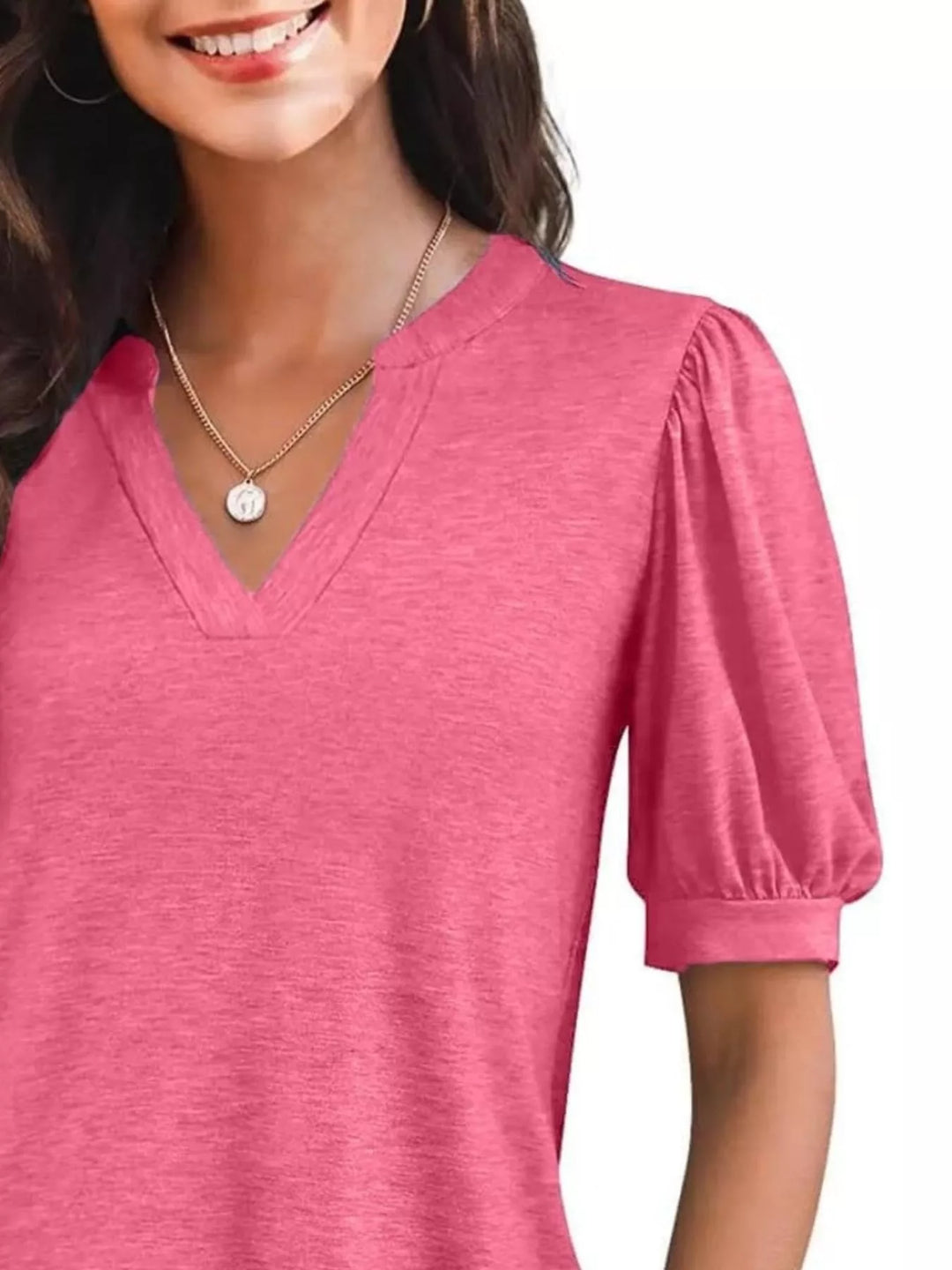 Short puff sleeve notched V-neck casual tee