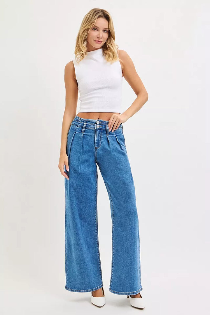 Pleated wide-leg mid-rise jeans with button waist