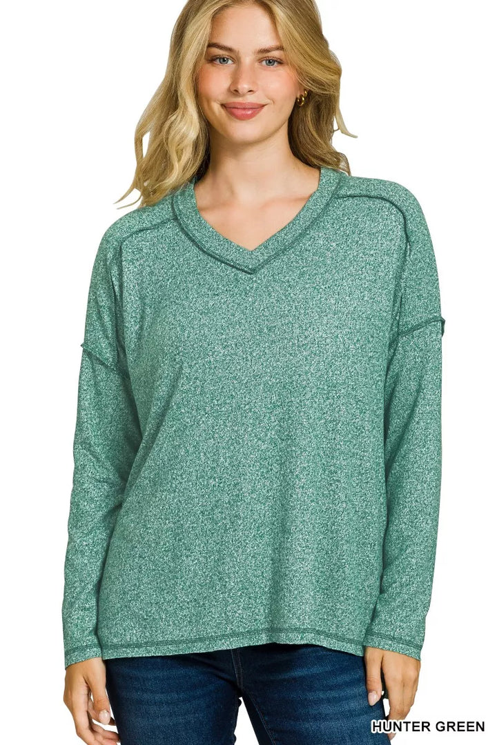 HUNTER GREEN Melange hacci exposed-seam V-neck long sleeve top