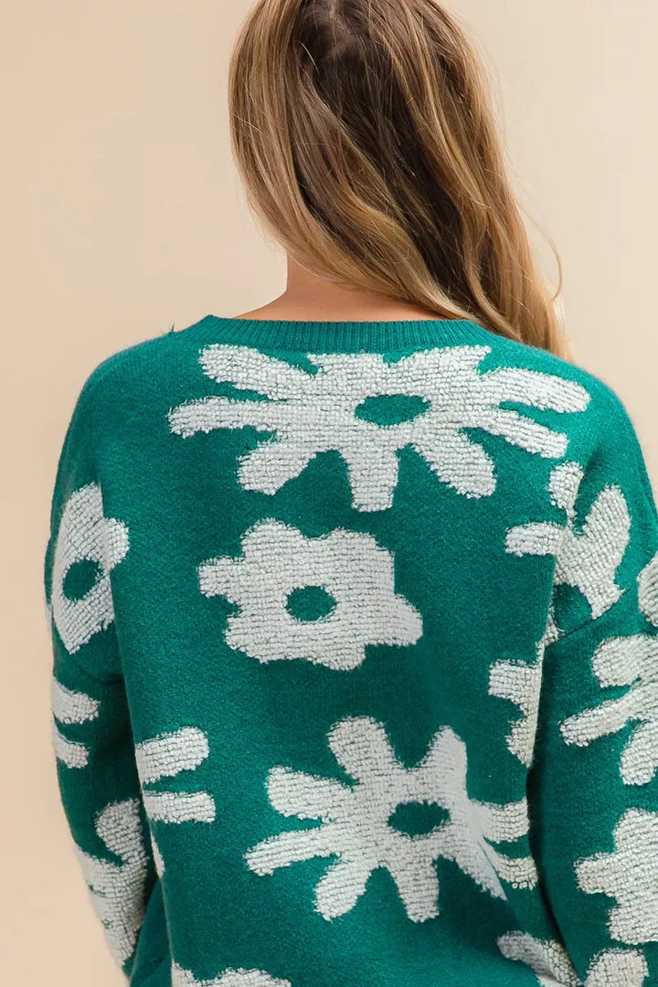 Floral pattern crew neck pullover sweater with long sleeves