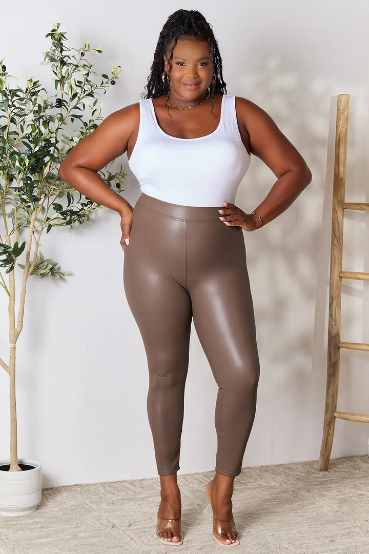 Faux leather high-waist skinny pants with pull-on waistband