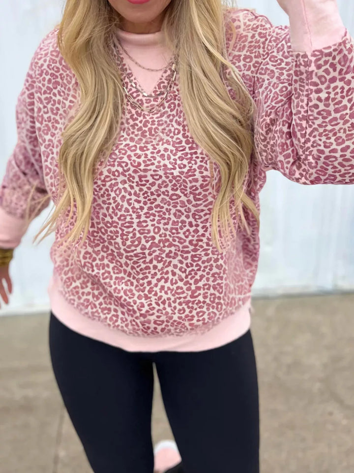 Leopard print relaxed sweatshirt with ribbed crew neck