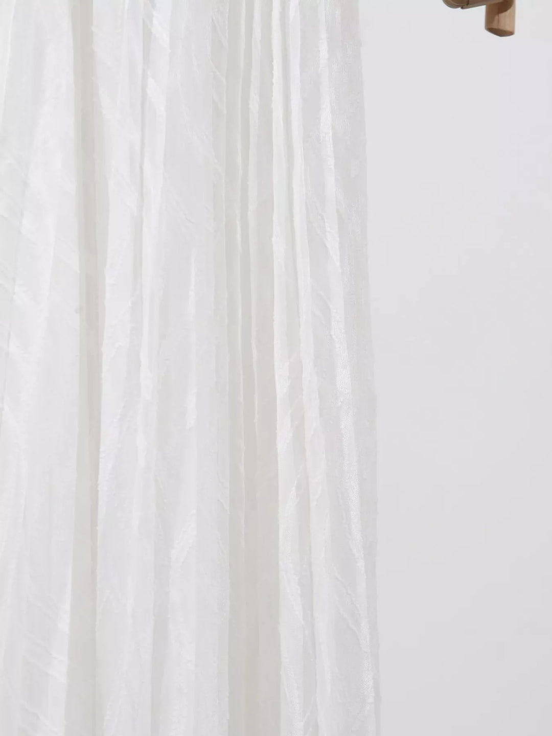 Textured V-neck balloon sleeve maxi dress with twist front