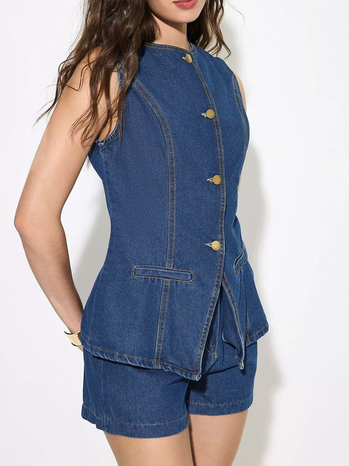 Sleeveless button-up denim top with welt pockets