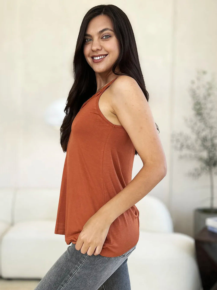 Scalloped lace-trim V-neck flowy cami tank top