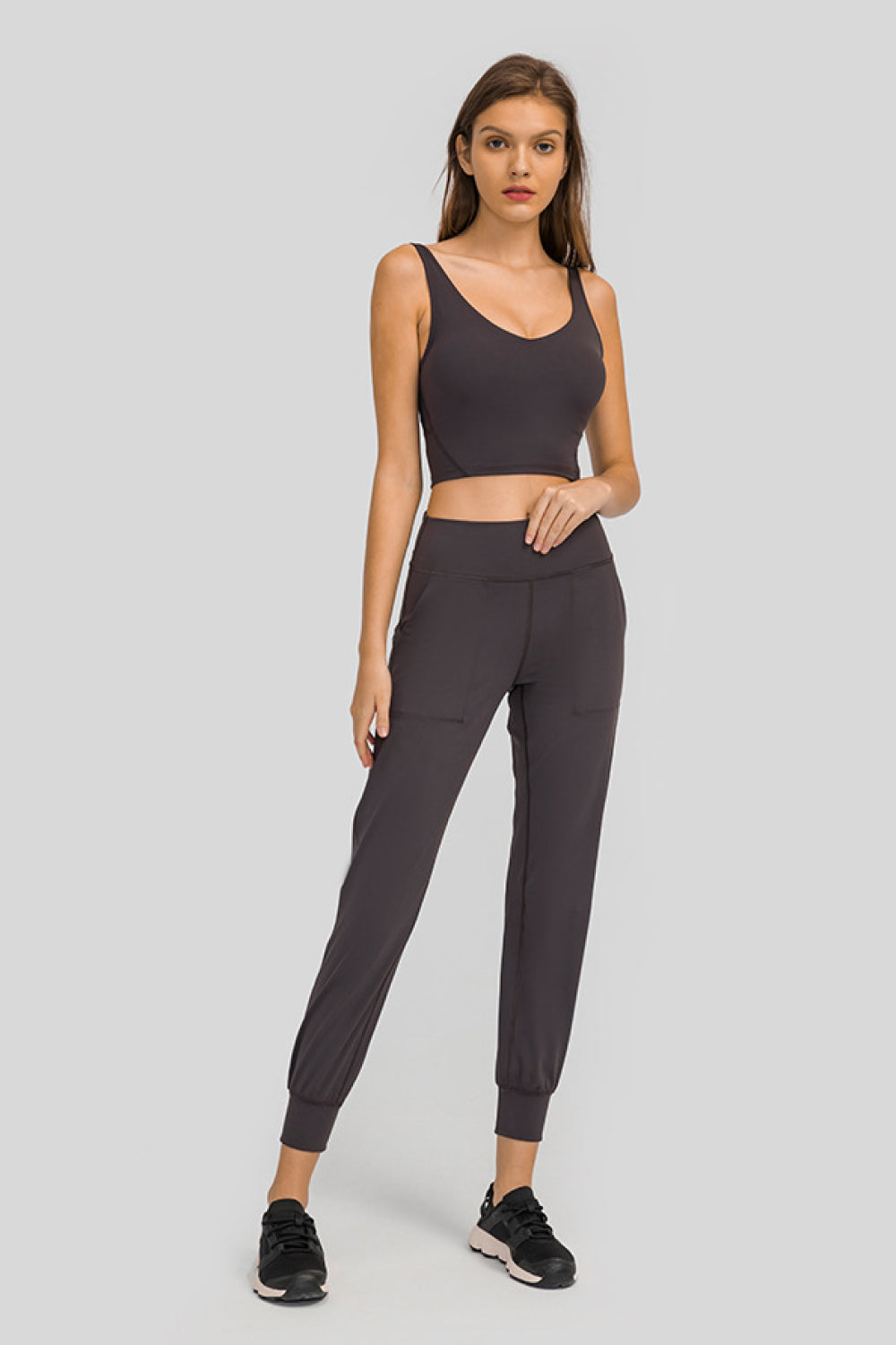 Wide waistband cropped joggers with pockets and ribbed cuffs