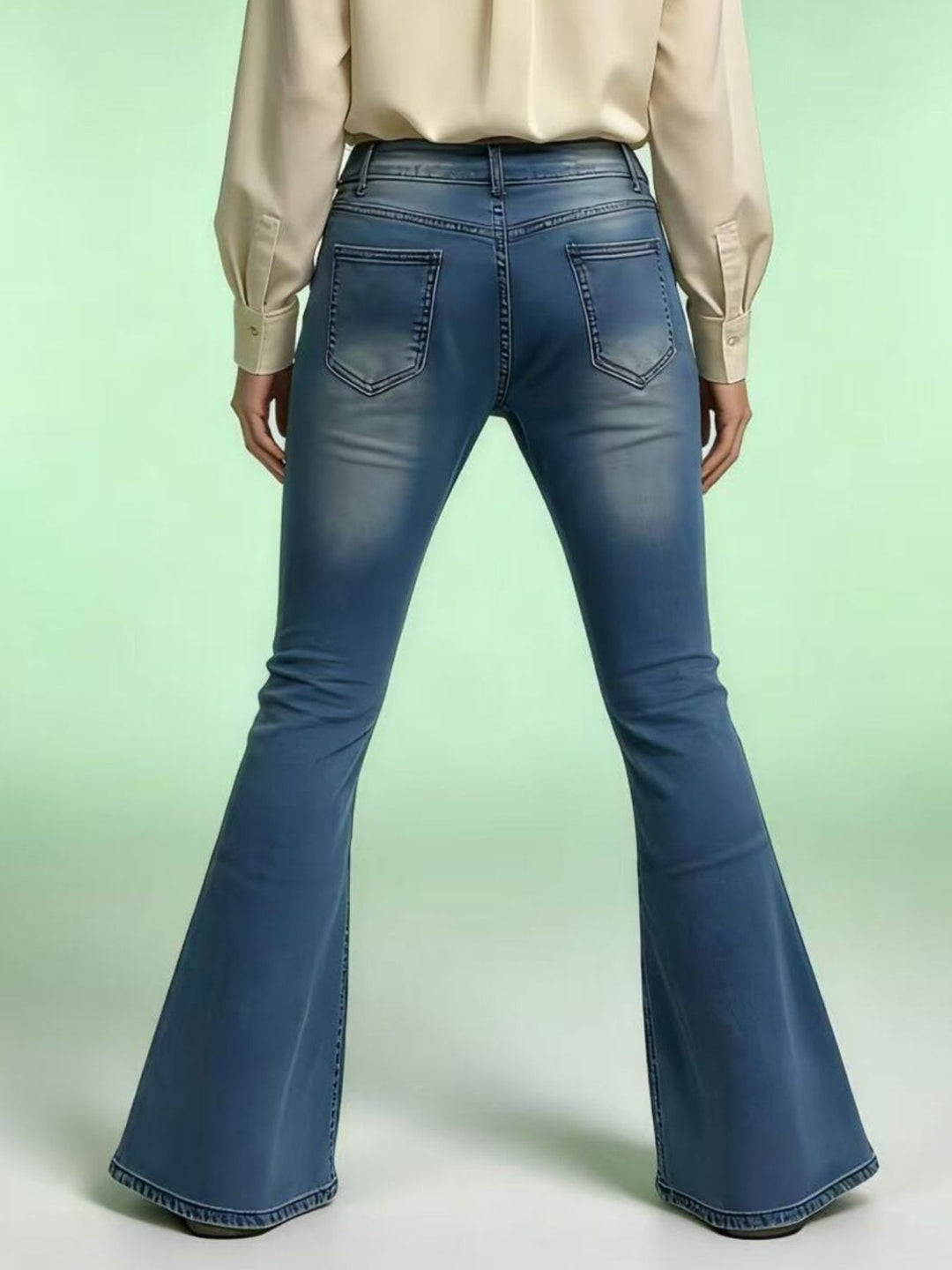 Vintage wash high-rise flare jeans in stretch denim