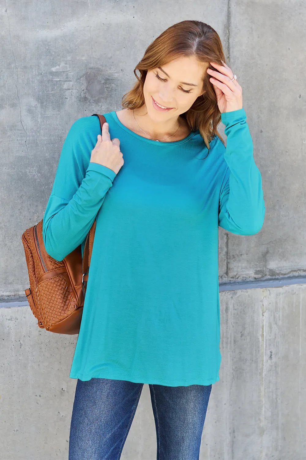 Sky Blue Dropped-shoulder round neck long sleeve knit top