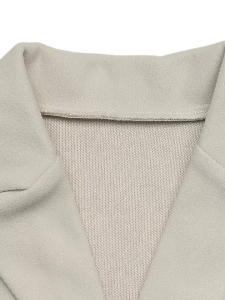 Belted notch lapel short coat with flap pockets