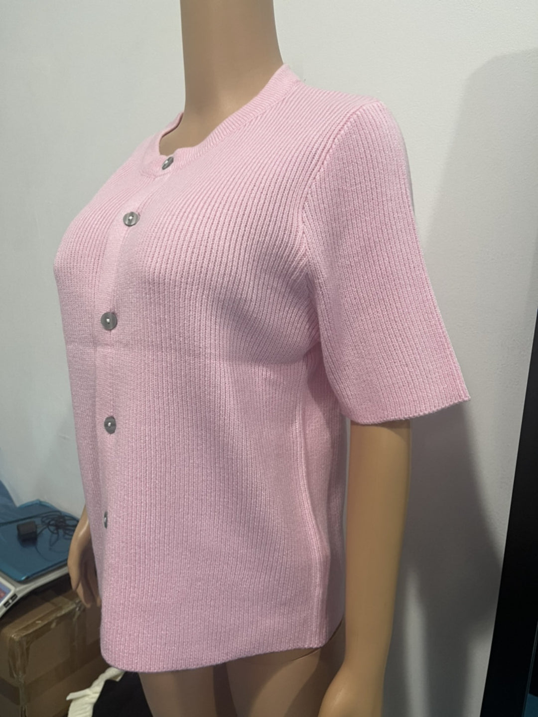 Ribbed knit short-sleeve button-down cardigan