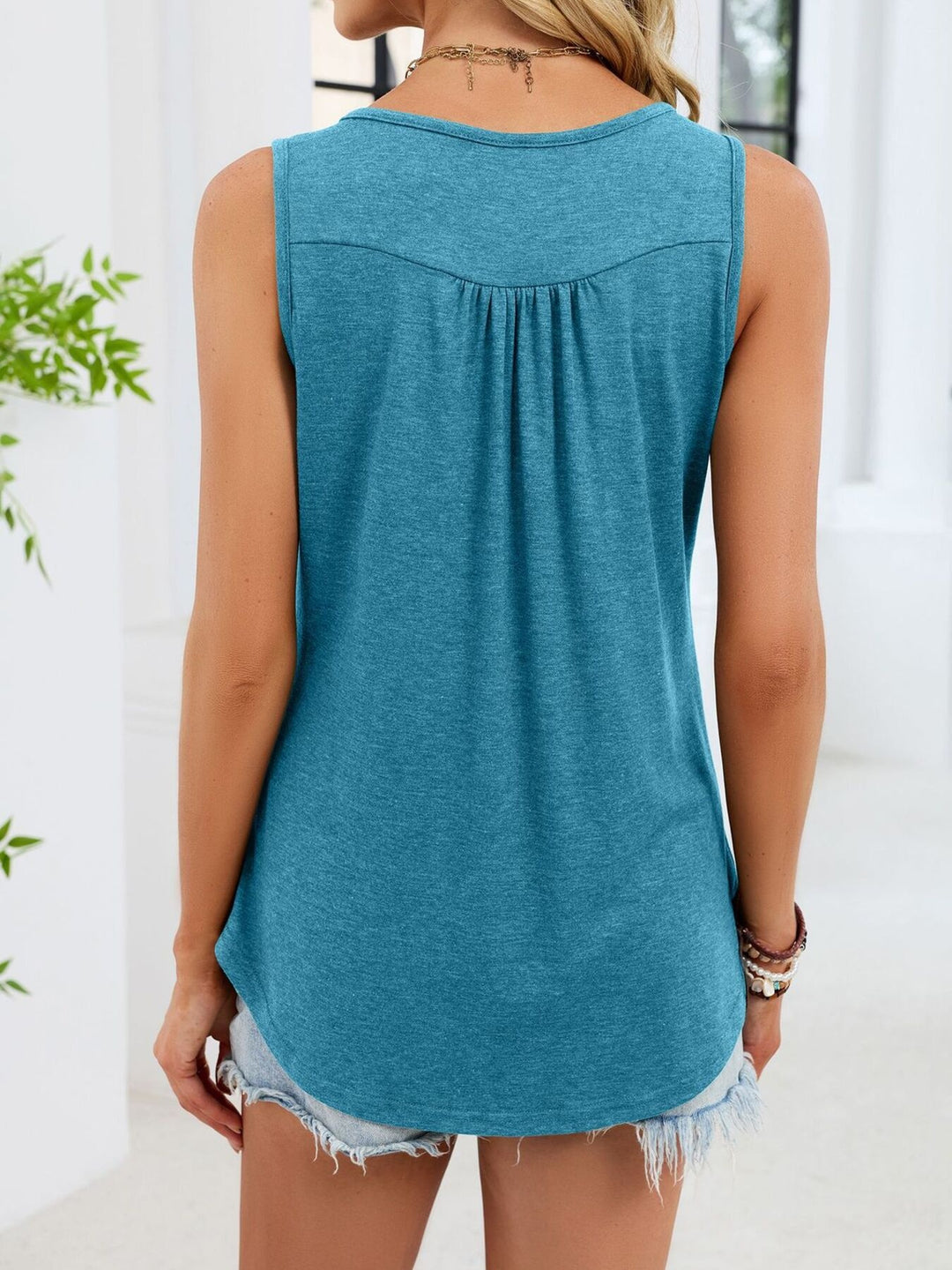 Ruched button-front sleeveless round neck tank top