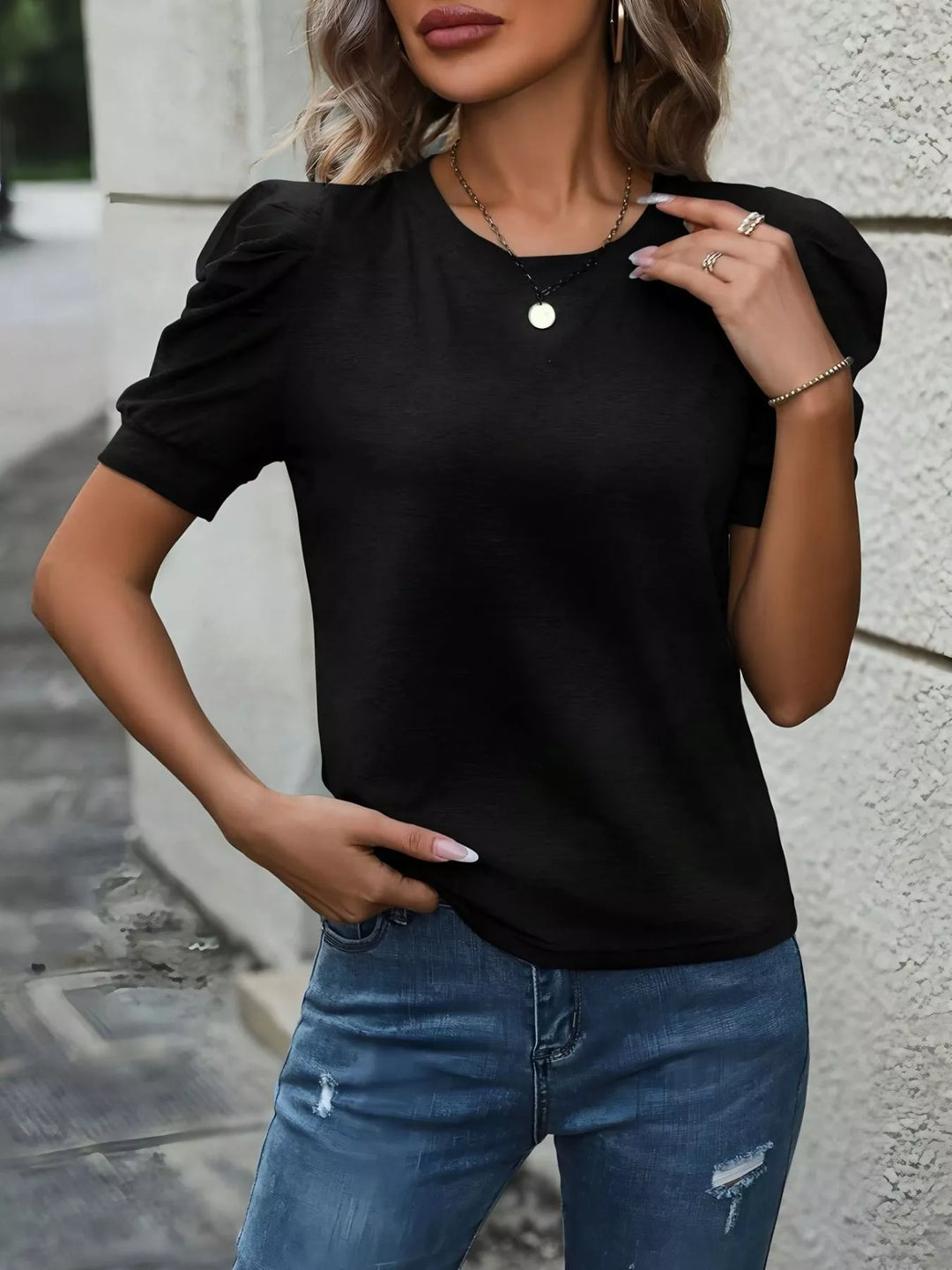 Black Gathered puff sleeve crew neck t-shirt