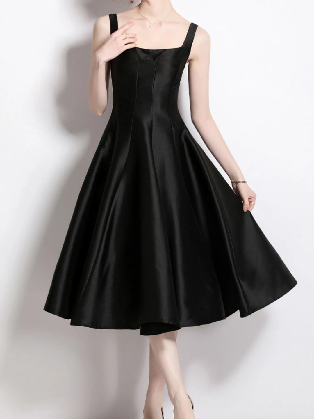 Black Square neck A-line sleeveless midi dress