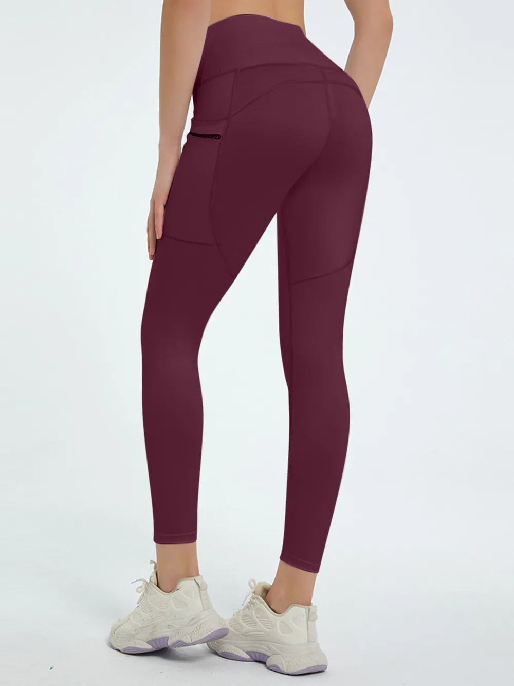 High-waist active leggings with side phone pockets