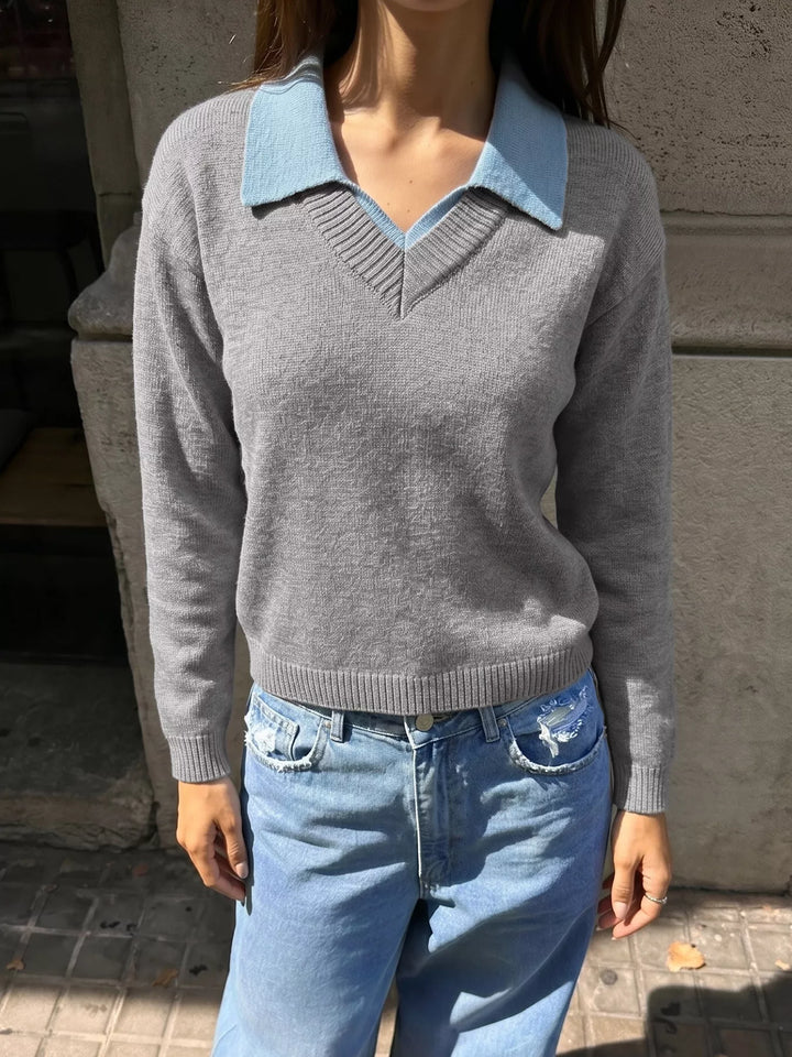 Contrast collar dropped shoulder V-neck sweater