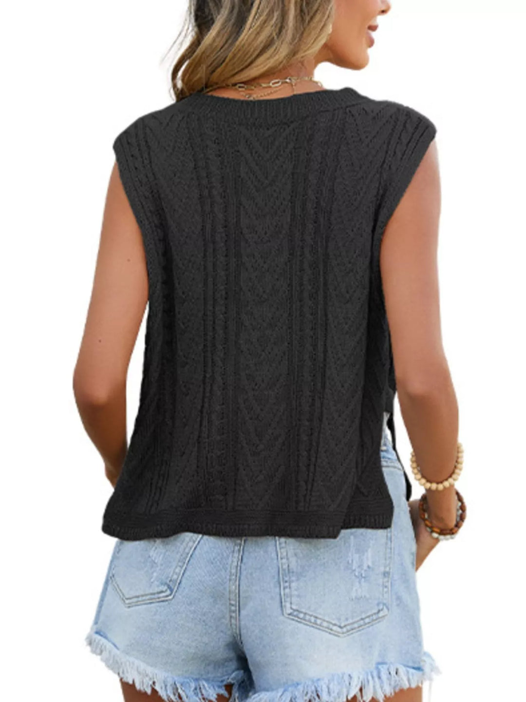 Chevron cable-knit sleeveless sweater vest with side slits
