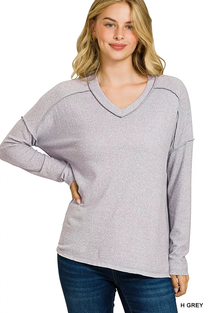 H GREY Exposed seam hi-low V-neck long sleeve tee