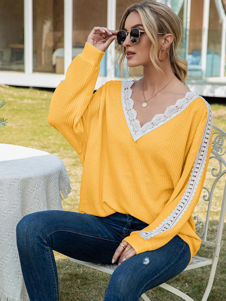 Contrast lace-trim waffle knit V-neck top