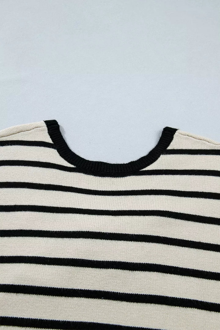 Striped short sleeve knit top with oversized bow