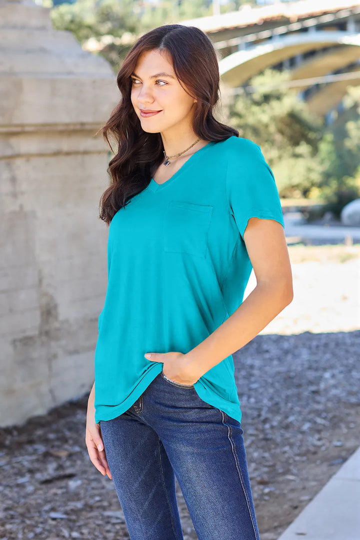 V-neck short sleeve pocket tee with relaxed drape