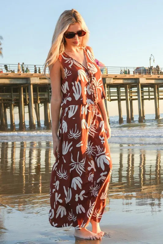 Abstract tropical print drawstring maxi skirt