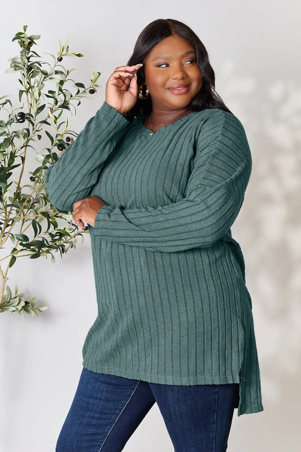 Ribbed knit long sleeve tunic top with side slits