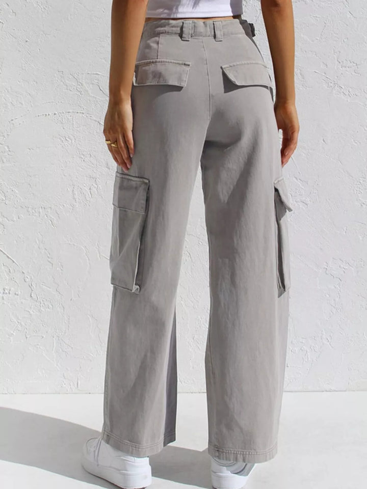 High-rise wide-leg cargo jeans with flap pockets