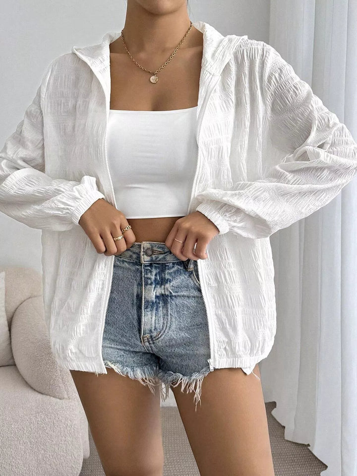 Lightweight crinkle-textured zip-up hooded jacket