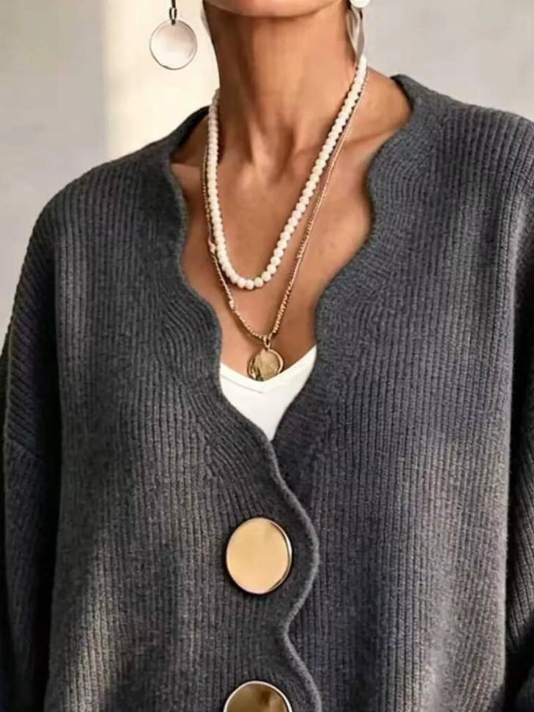 Scalloped-edge ribbed knit oversized button-down cardigan