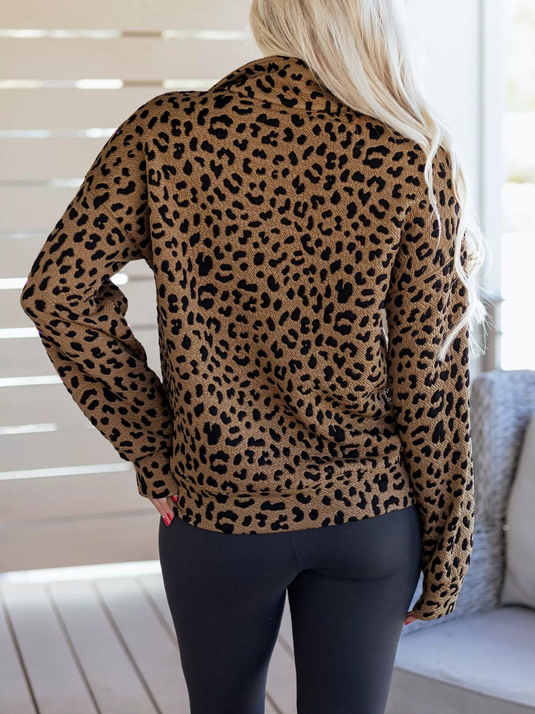 Textured leopard quarter-zip sweatshirt with pocket