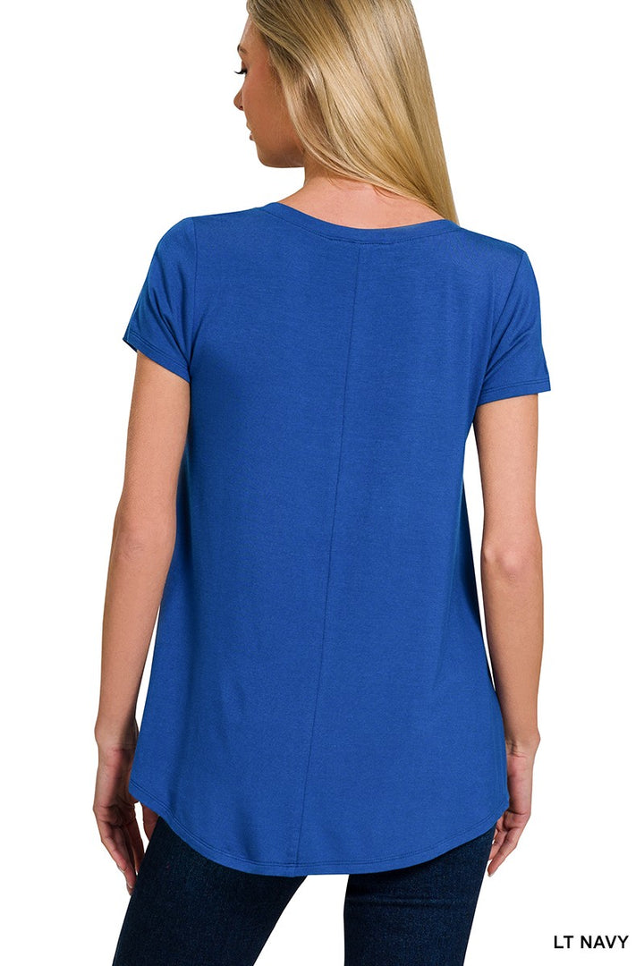 Rayon V-neck short sleeve top with round hem