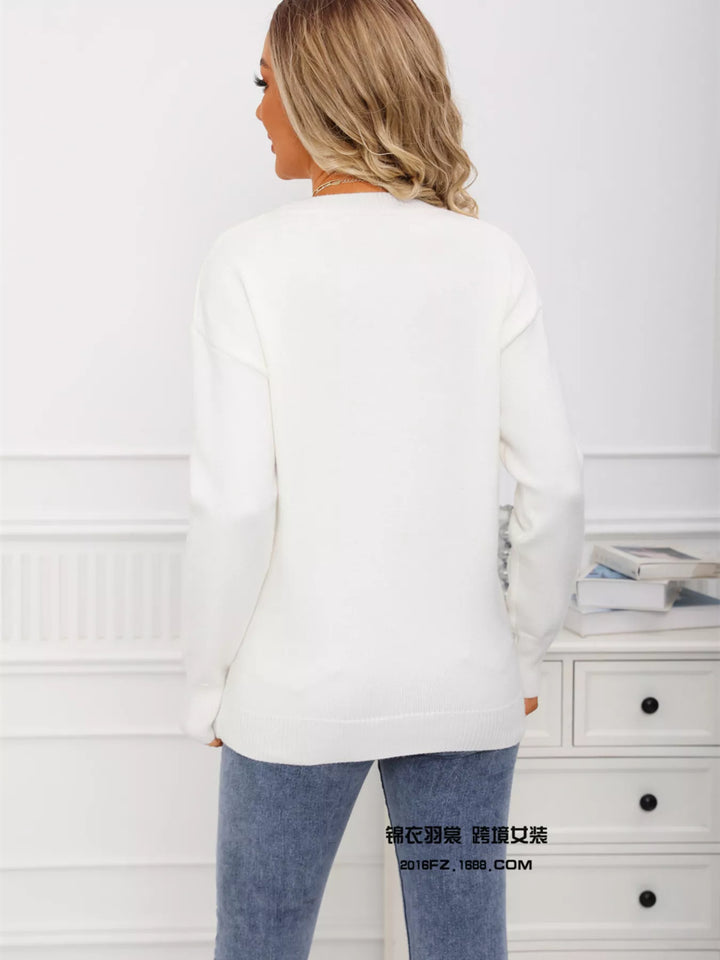 Contrast heart knit crewneck pullover sweater
