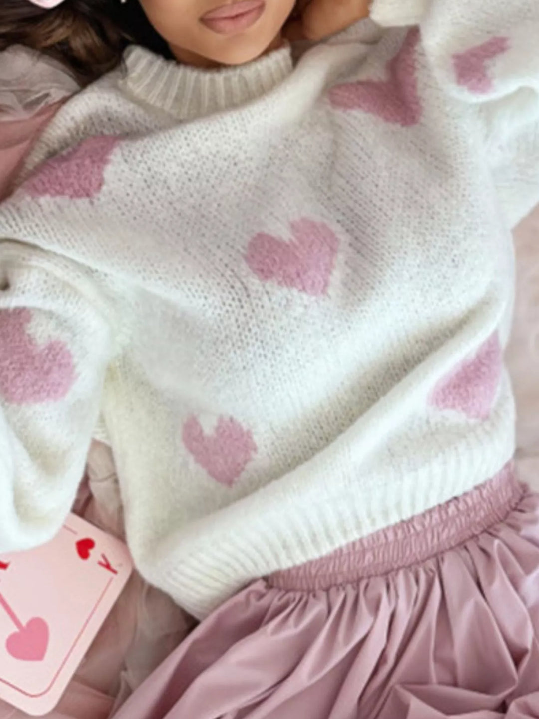 Heart pattern round neck knit sweater with balloon sleeves