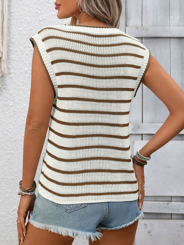 Striped ribbed knit crew neck sweater vest