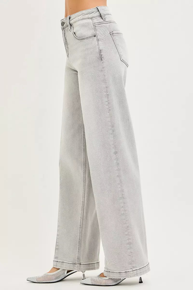 High-rise slouchy baggy jeans with contrast stitching