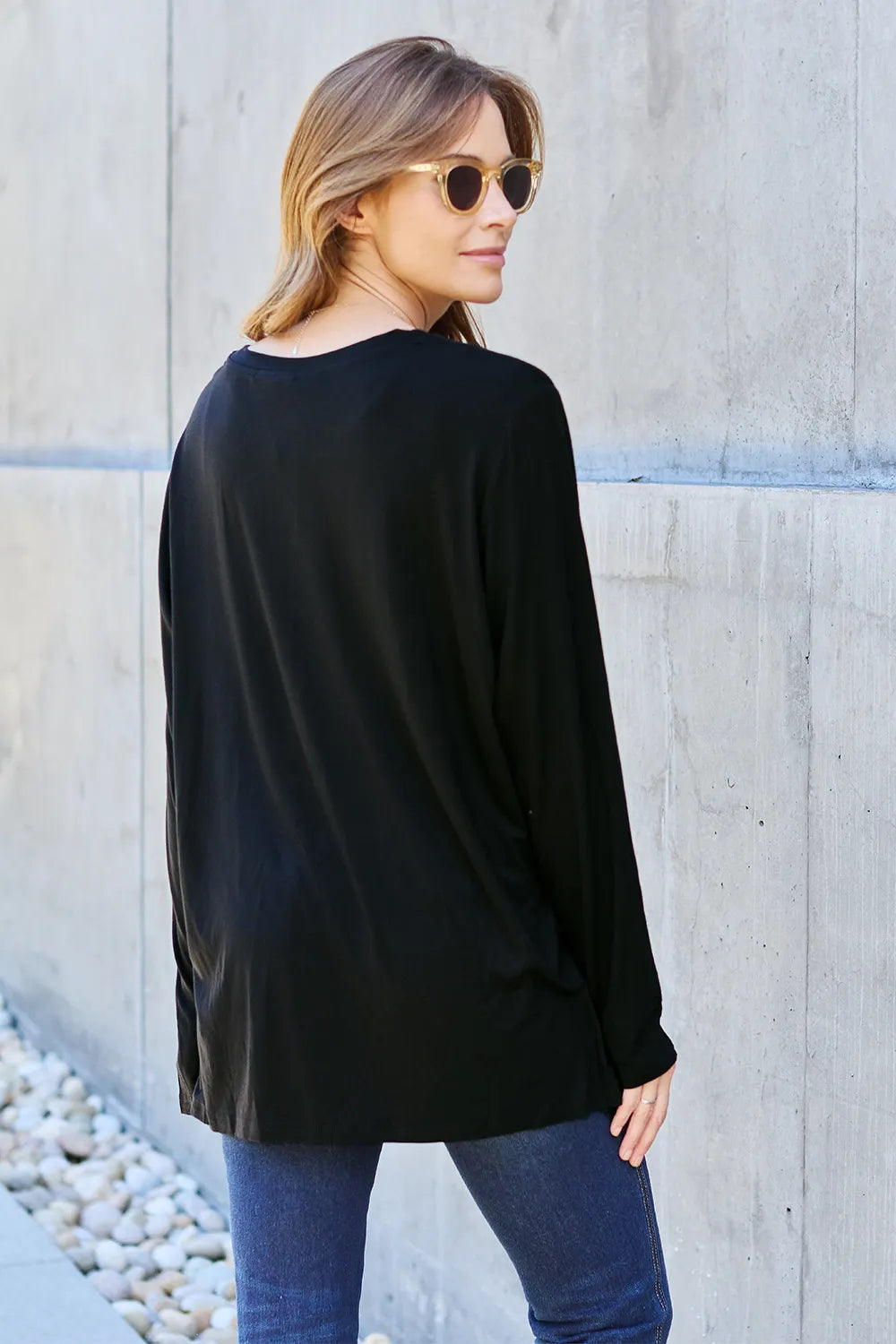 V-neck long sleeve top with chest pocket