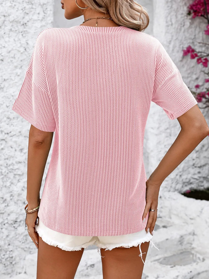 Ribbed V-neck dropped-shoulder tee with chest pocket