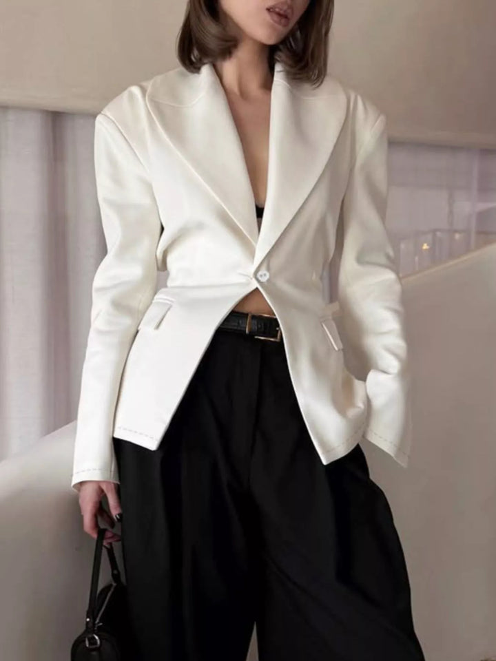 Padded shoulder one-button blazer with notch lapels